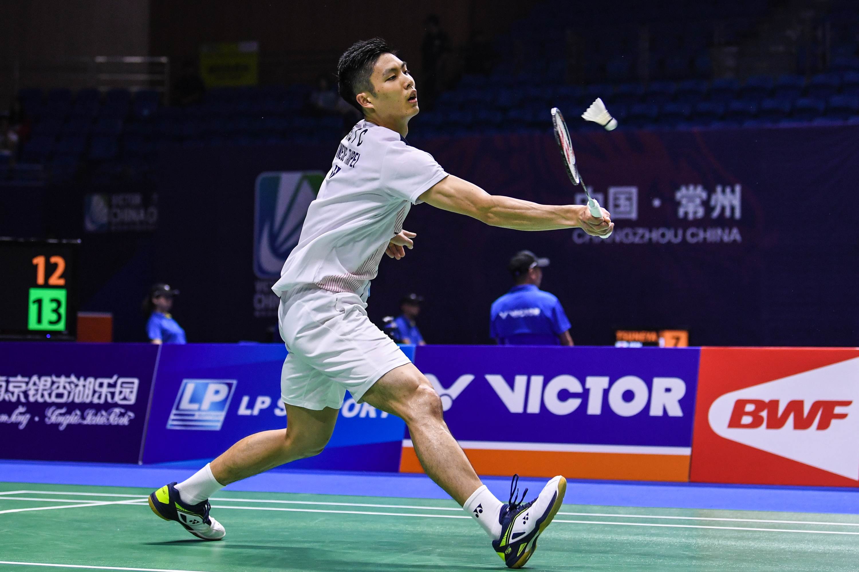 同时通过进 同时通过进