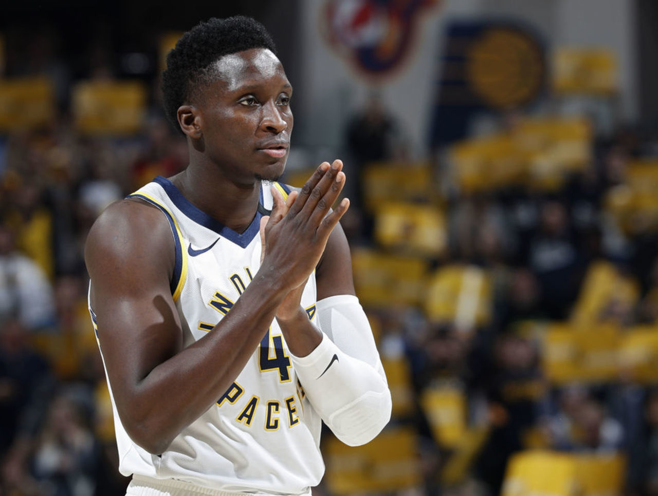 很多参与者 很多参与者