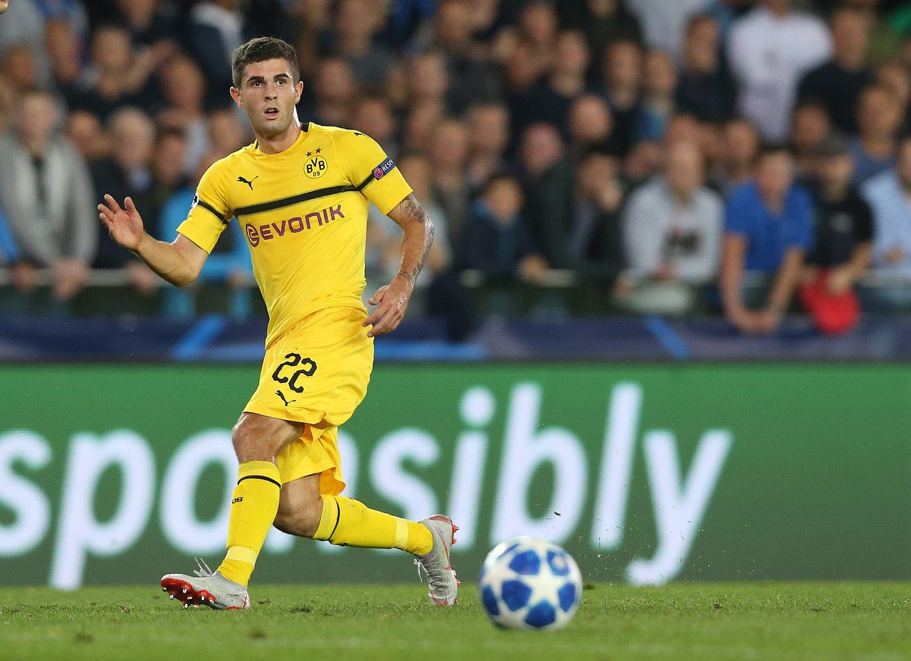 伍整体的凝 伍整体的凝