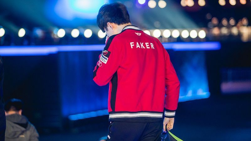 更衣室与教